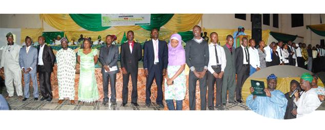 Behold! A cross section of UNAAB First Class Graduates. (inset) The Guest Speaker and Chairman, Editorial Board, The Guardian Newspapers, Dr. Reuben Abati displaying the plaque of honour presented to him by the Vice-Chancellor, Prof. O.O. Balogun on behalf of University at the Night of Excellence.